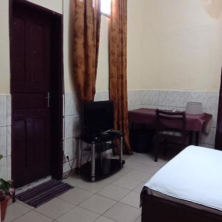 Hotel Bali Beau Sejour Douala Exterior foto